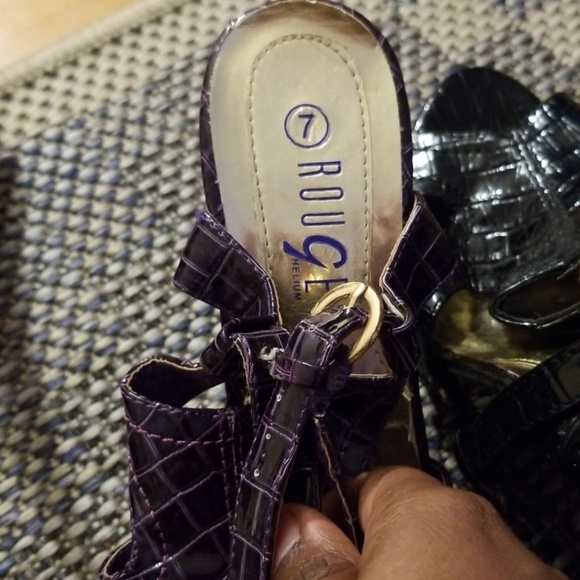 Shoes - Picture 5 of 6